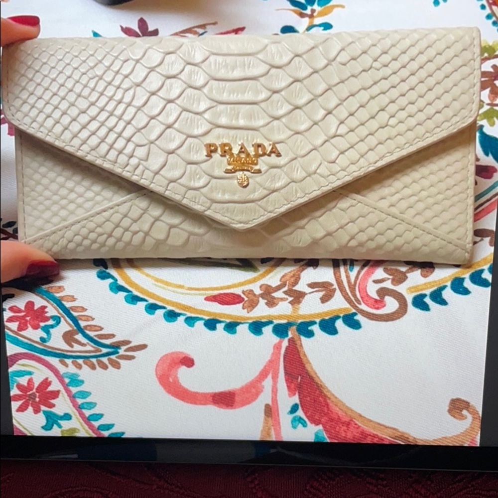 NWT HOT SALE🔥🔥🔥wallet